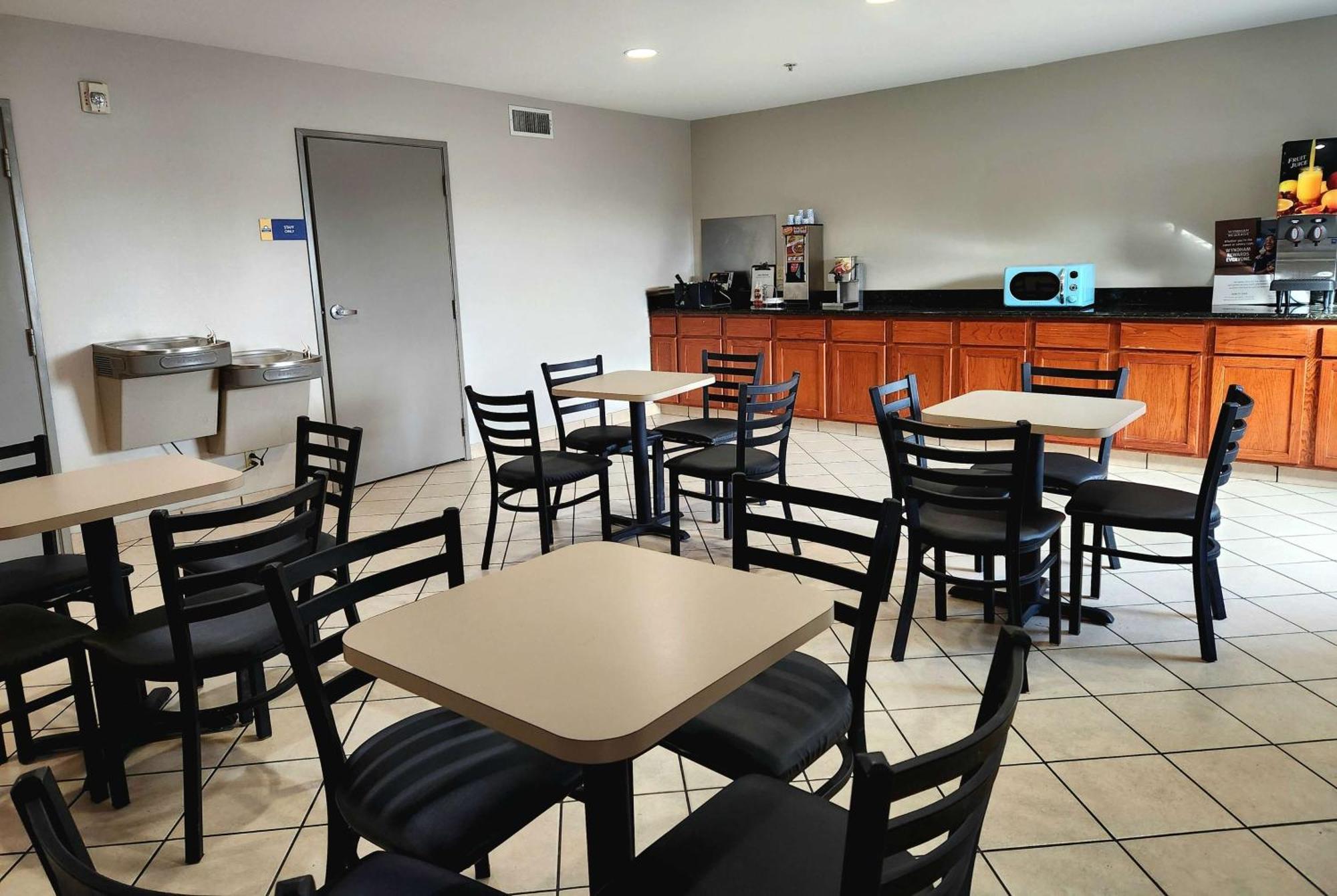 Days Inn & Suites By Wyndham Thibodaux Dış mekan fotoğraf